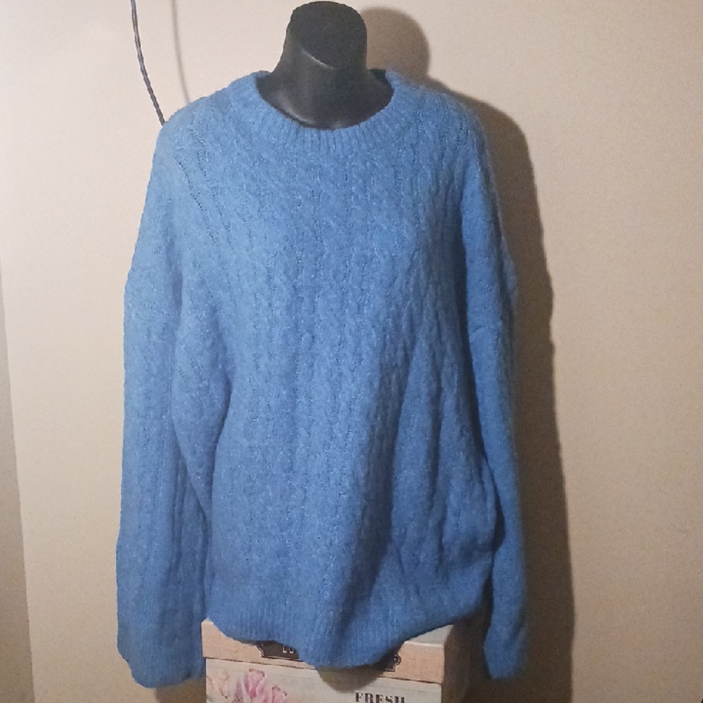 New!Cozy ,sky blue heather,small cable knit,oversized, women's Sweater